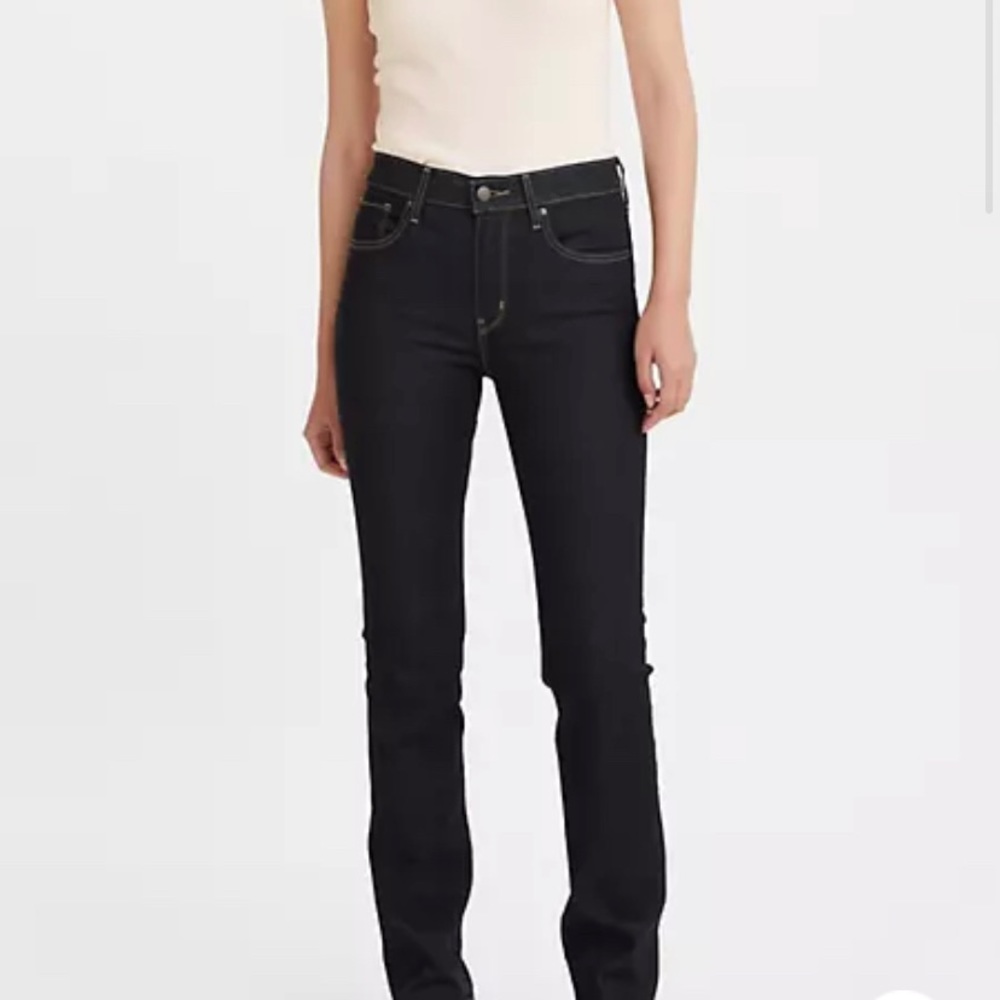 Levi’s 724 High Rise Straight jeans, dark wash, size 31